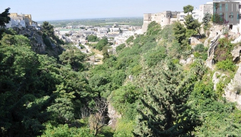 Alla scoperta di Massafra, ''piccola Matera'' abbarbicata su un'aspra gravina
